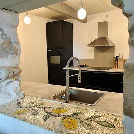 Maison De Village Avec Vue Sur Luberon